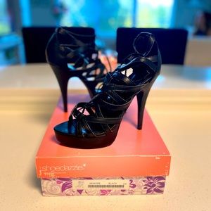 Shoe Dazzle “Memoire” Leather Tie Sandal Pumps